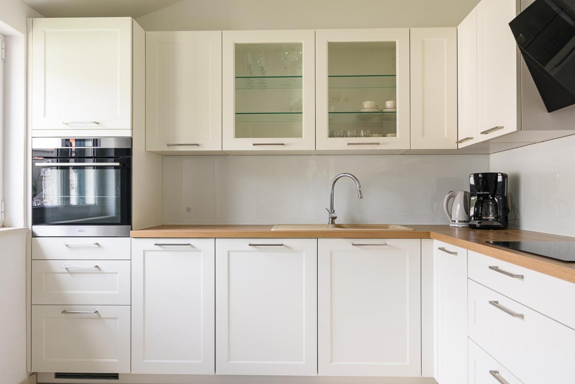 טרוגיר Apartments Eva מראה חיצוני תמונה