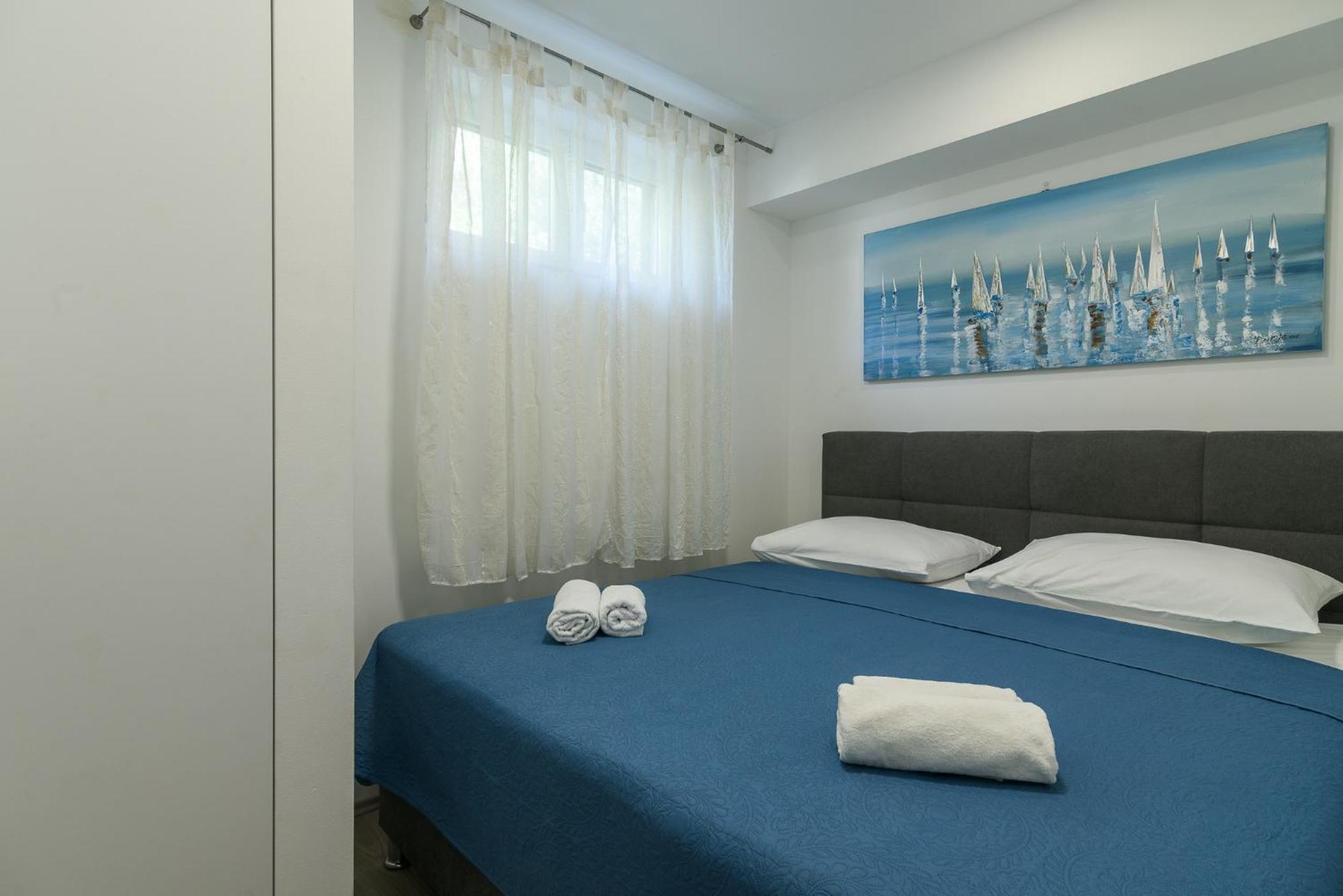 טרוגיר Apartments Eva מראה חיצוני תמונה